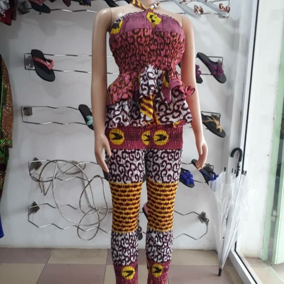 African print stretch pant and top - size 8 - Picture 5 of 8